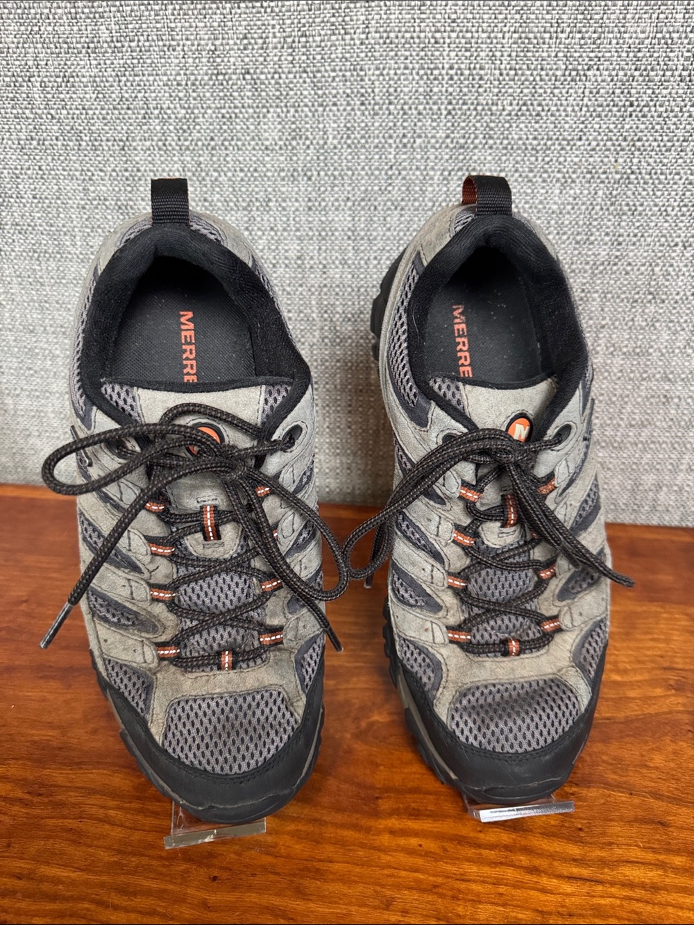 Merrell Men's Moab 2 Vent Beluga Gray and Black Hiking Trail Shoes Size 8.5